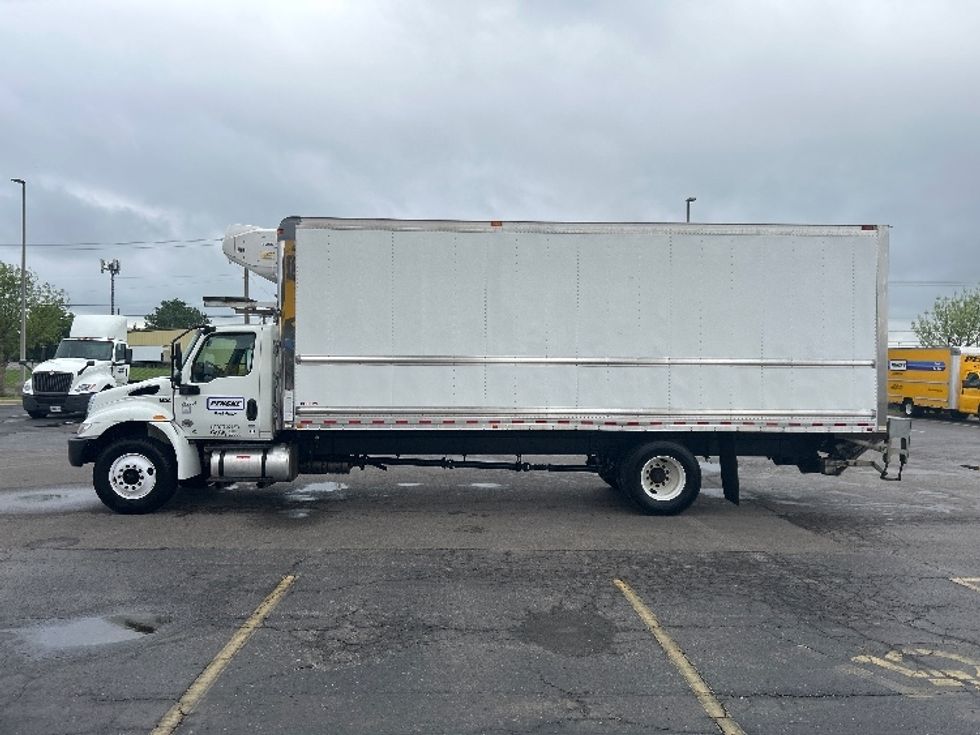 Refrigerated Truck-Light and Medium Duty Trucks-International-2021-MV607-Oklahoma City-OK-103,673\n\t\tmiles-$ 75,500 - Image 4