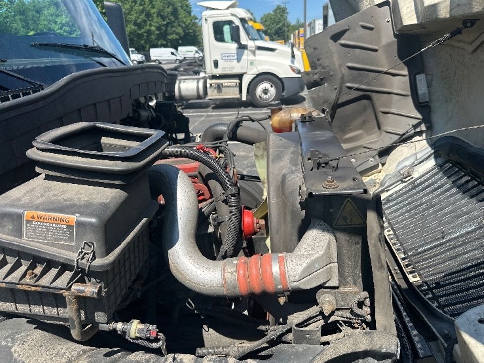 Refrigerated Truck-Light and Medium Duty Trucks-International-2021-MV607-Parsippany-NJ-162,890\n\t\tmiles-$ 47,000 - Image 23