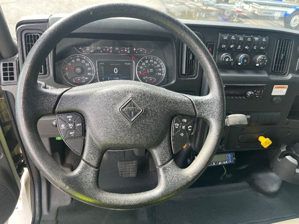 Refrigerated Truck-Light and Medium Duty Trucks-International-2021-MV607-Parsippany-NJ-171,421\n\t\tmiles-$ 60,500 - Image 17
