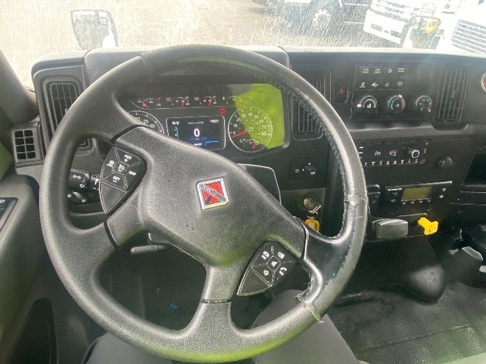 Refrigerated Truck-Light and Medium Duty Trucks-International-2021-MV607-Parsippany-NJ-186,660\n\t\tmiles-$ 48,500 - Image 17