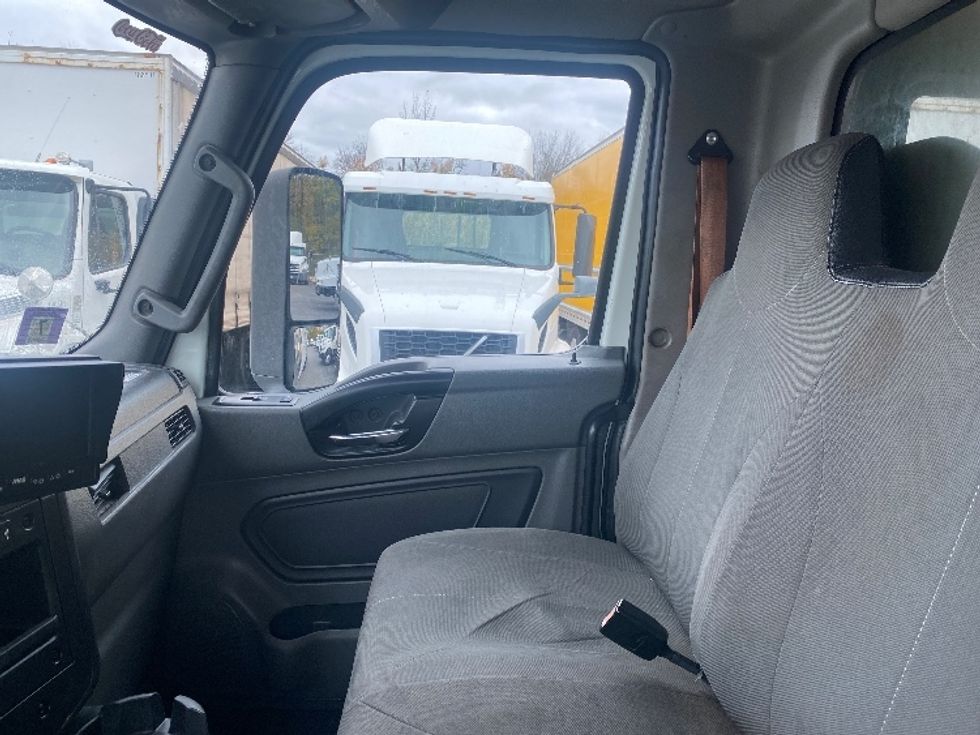 Refrigerated Truck-Light and Medium Duty Trucks-International-2021-MV607-Parsippany-NJ-186,660\n\t\tmiles-$ 48,500 - Image 19