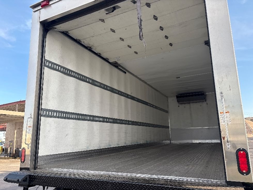 Refrigerated Truck-Light and Medium Duty Trucks-International-2021-MV607-Phoenix-AZ-62,219\n\t\tmiles-$ 73,250 - Image 10