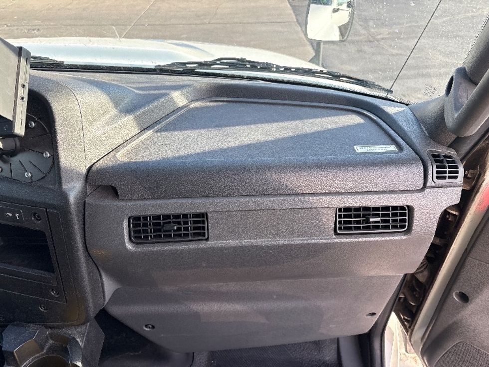 Refrigerated Truck-Light and Medium Duty Trucks-International-2021-MV607-Phoenix-AZ-62,219\n\t\tmiles-$ 73,250 - Image 19