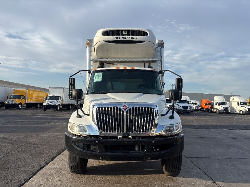 Refrigerated Truck-Light and Medium Duty Trucks-International-2021-MV607-Phoenix-AZ-62,219\n\t\tmiles-$ 73,250 - Image 2