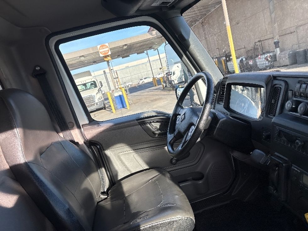 Refrigerated Truck-Light and Medium Duty Trucks-International-2021-MV607-Phoenix-AZ-62,219\n\t\tmiles-$ 73,250 - Image 20