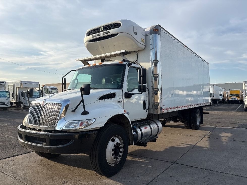 Refrigerated Truck-Light and Medium Duty Trucks-International-2021-MV607-Phoenix-AZ-62,219\n\t\tmiles-$ 73,250 - Image 3