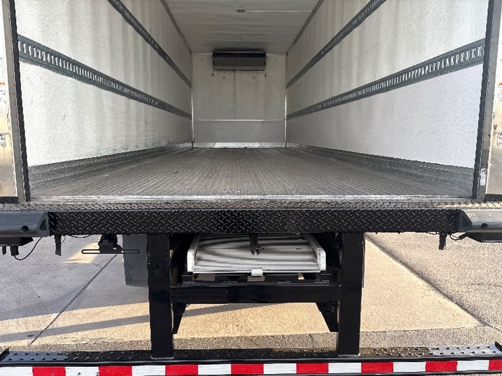 Refrigerated Truck-Light and Medium Duty Trucks-International-2021-MV607-Phoenix-AZ-62,219\n\t\tmiles-$ 73,250 - Image 9