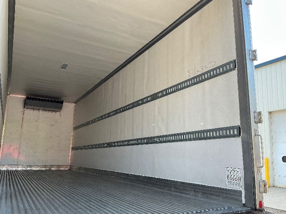 Refrigerated Truck-Light and Medium Duty Trucks-International-2021-MV607-Prince George-VA-276,373\n\t\tmiles-$ 33,250 - Image 12