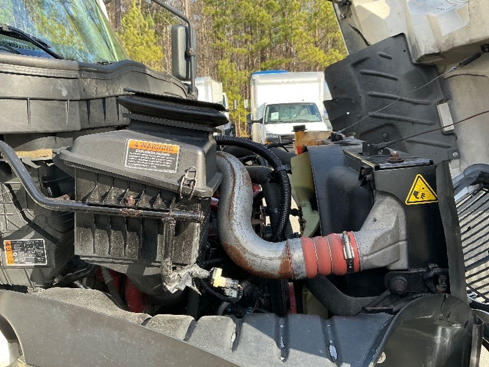 Refrigerated Truck-Light and Medium Duty Trucks-International-2021-MV607-Prince George-VA-276,373\n\t\tmiles-$ 33,250 - Image 23