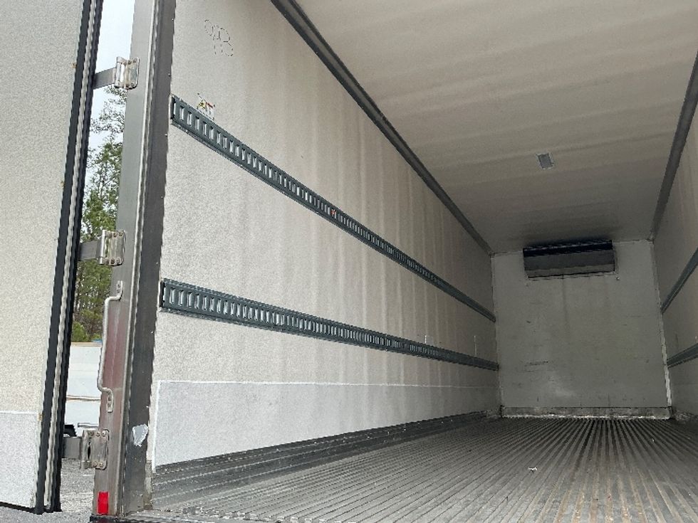 Refrigerated Truck-Light and Medium Duty Trucks-International-2021-MV607-Prince George-VA-289,293\n\t\tmiles-$ 30,250 - Image 11