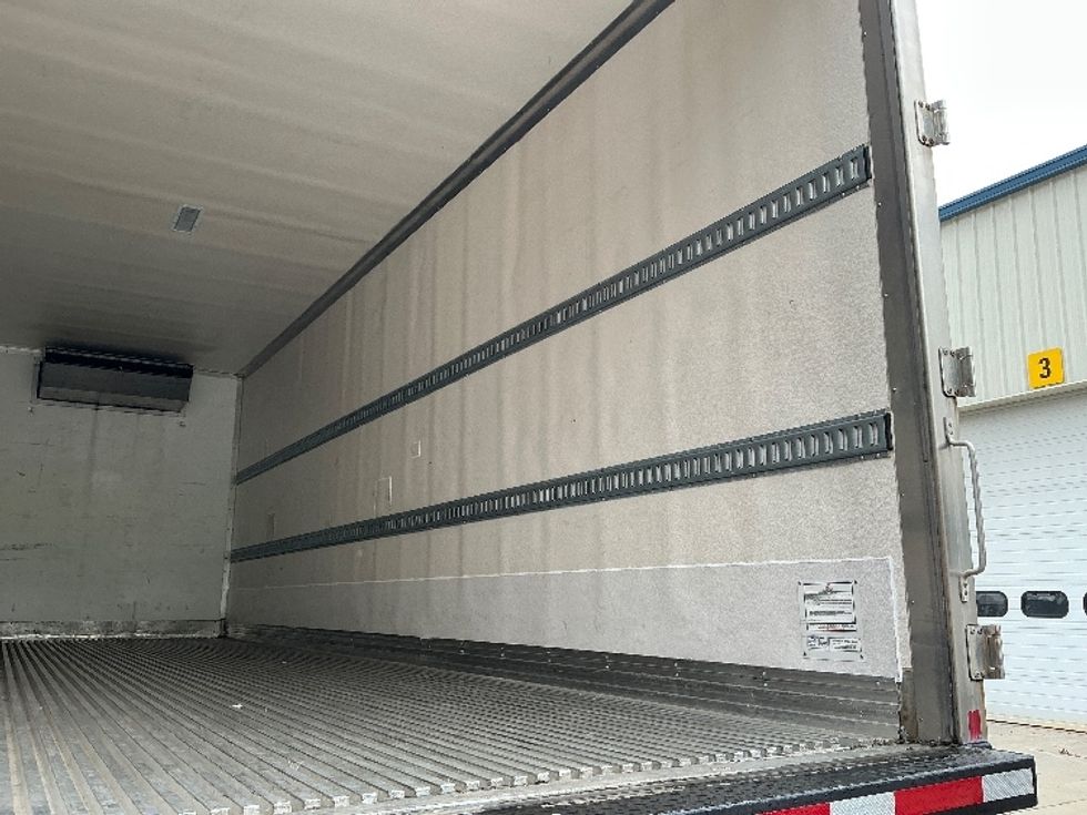Refrigerated Truck-Light and Medium Duty Trucks-International-2021-MV607-Prince George-VA-289,293\n\t\tmiles-$ 30,250 - Image 12