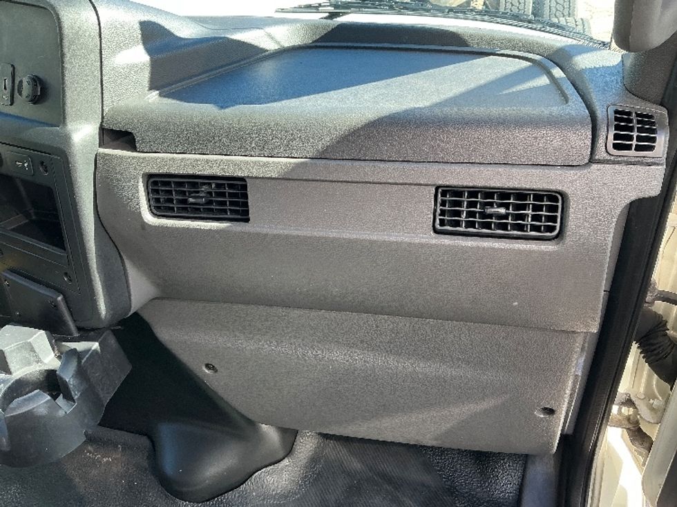Refrigerated Truck-Light and Medium Duty Trucks-International-2021-MV607-Prince George-VA-289,293\n\t\tmiles-$ 30,250 - Image 21