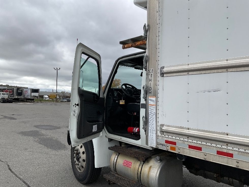 Refrigerated Truck-Light and Medium Duty Trucks-International-2021-MV607-Saint Laurent-PQ-138,125\n\t\tkm-$ 84,500 - Image 16