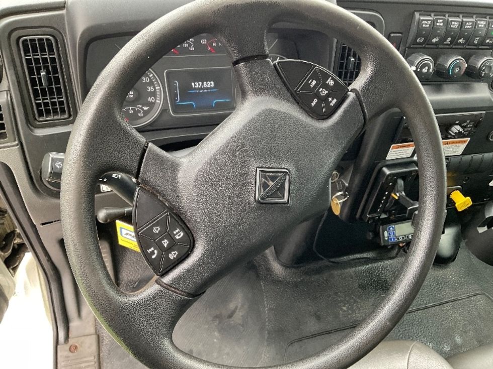 Refrigerated Truck-Light and Medium Duty Trucks-International-2021-MV607-Saint Laurent-PQ-138,125\n\t\tkm-$ 84,500 - Image 17