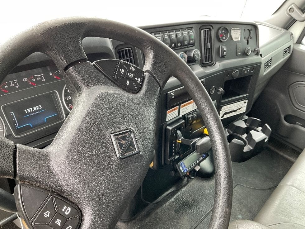 Refrigerated Truck-Light and Medium Duty Trucks-International-2021-MV607-Saint Laurent-PQ-138,125\n\t\tkm-$ 84,500 - Image 18