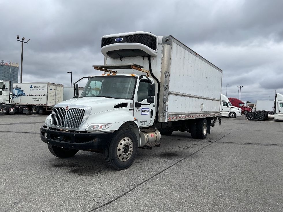 Refrigerated Truck-Light and Medium Duty Trucks-International-2021-MV607-Saint Laurent-PQ-138,125\n\t\tkm-$ 84,500 - Image 3