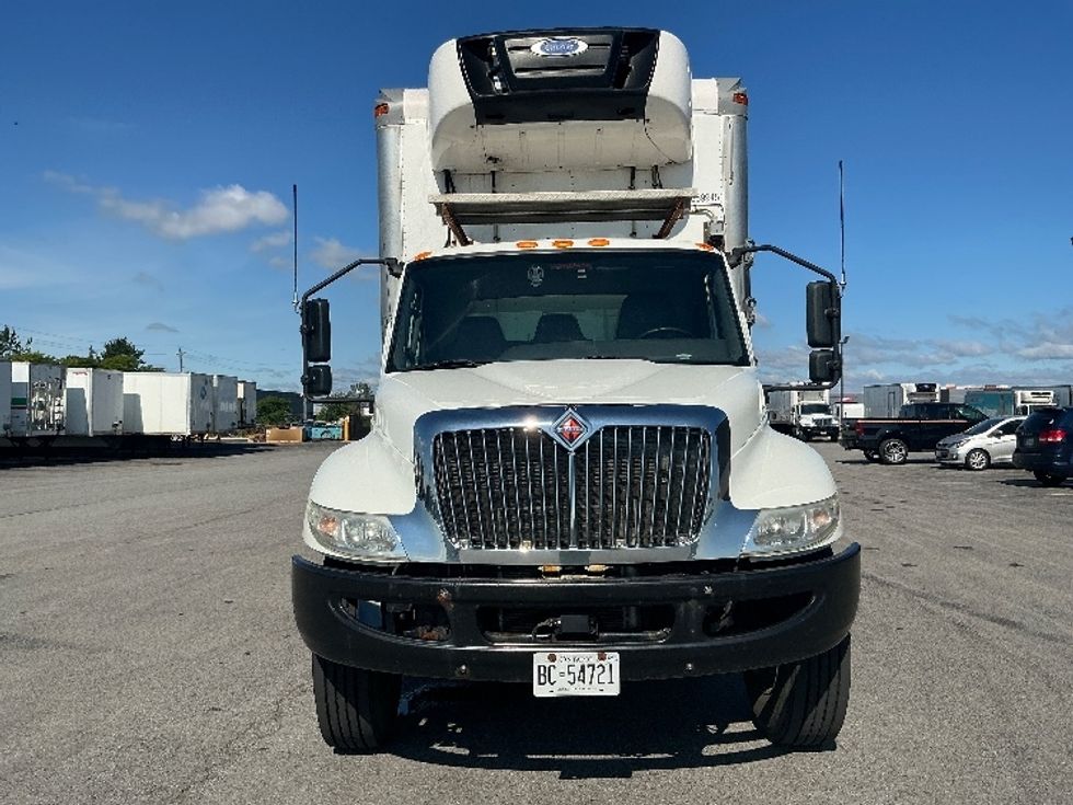 Refrigerated Truck-Light and Medium Duty Trucks-International-2021-MV607-Stoney Creek-ON-233,154\n\t\tkm-$ 76,750 - Image 2