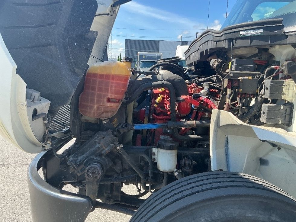 Refrigerated Truck-Light and Medium Duty Trucks-International-2021-MV607-Stoney Creek-ON-233,154\n\t\tkm-$ 76,750 - Image 24