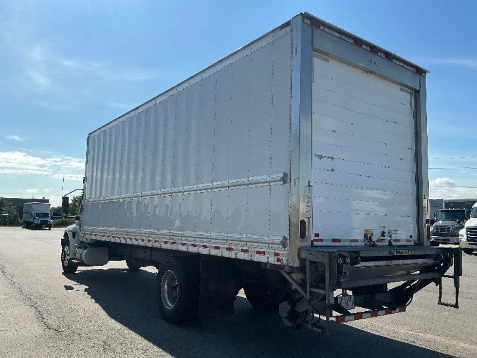 Refrigerated Truck-Light and Medium Duty Trucks-International-2021-MV607-Stoney Creek-ON-233,154\n\t\tkm-$ 76,750 - Image 6