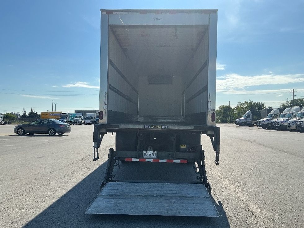 Refrigerated Truck-Light and Medium Duty Trucks-International-2021-MV607-Stoney Creek-ON-233,154\n\t\tkm-$ 76,750 - Image 9