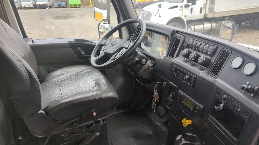 Refrigerated Truck-Light and Medium Duty Trucks-International-2021-MV607-Suwanee-GA-218,319\n\t\tmiles-$ 61,000 - Image 22