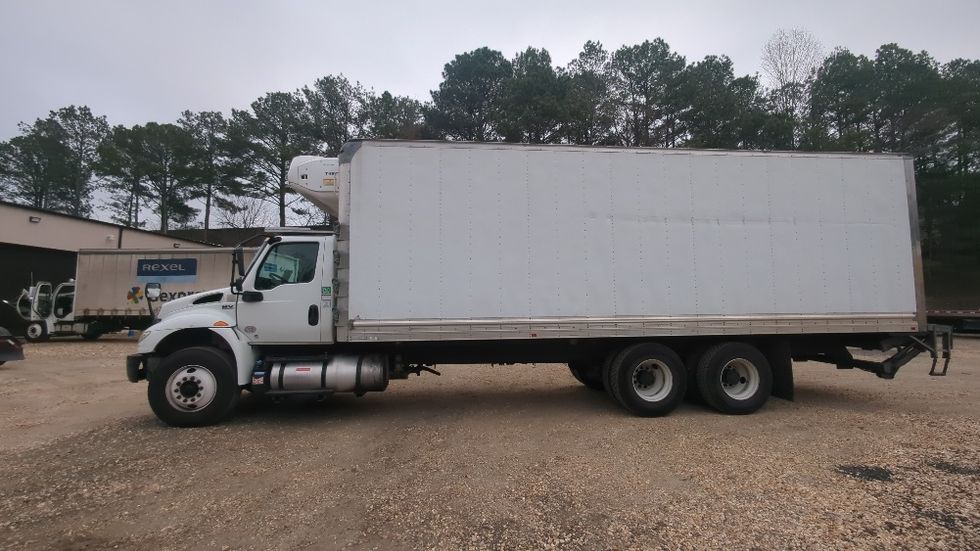 Refrigerated Truck-Light and Medium Duty Trucks-International-2021-MV607-Suwanee-GA-218,319\n\t\tmiles-$ 61,000 - Image 4