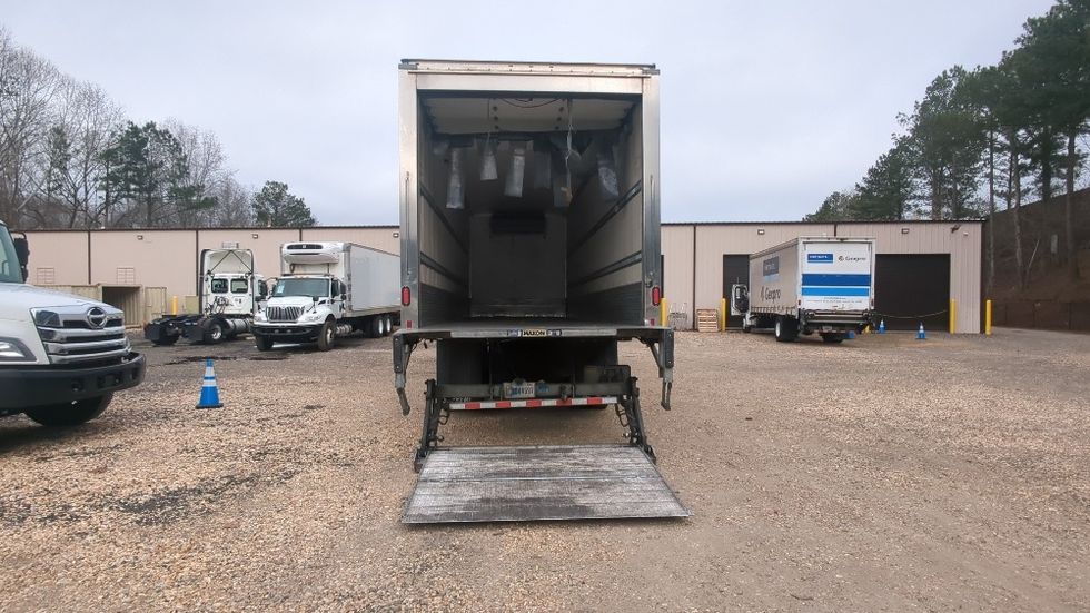 Refrigerated Truck-Light and Medium Duty Trucks-International-2021-MV607-Suwanee-GA-218,319\n\t\tmiles-$ 61,000 - Image 9