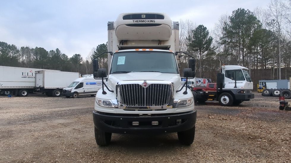 Refrigerated Truck-Light and Medium Duty Trucks-International-2021-MV607-Suwanee-GA-226,381\n\t\tmiles-$ 60,000 - Image 2