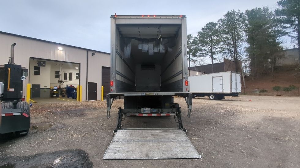Refrigerated Truck-Light and Medium Duty Trucks-International-2021-MV607-Suwanee-GA-226,381\n\t\tmiles-$ 60,000 - Image 9