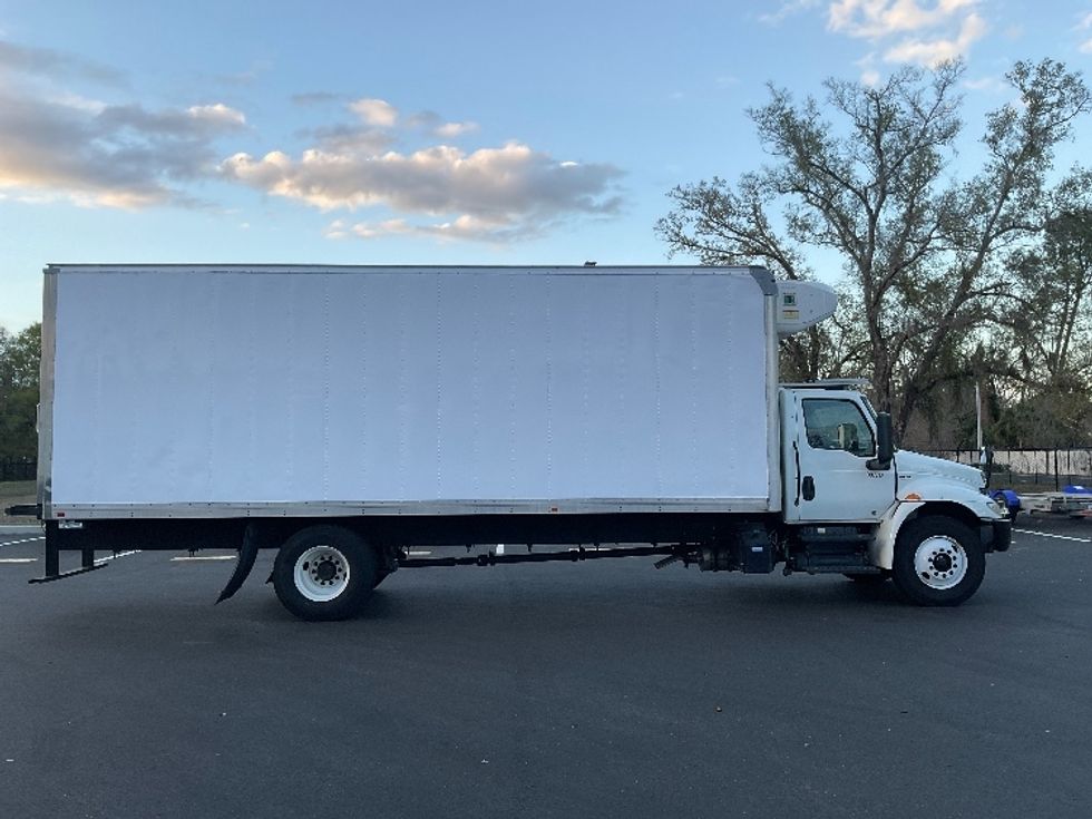 Refrigerated Truck-Light and Medium Duty Trucks-International-2021-MV607-Tampa-FL-294,026\n\t\tmiles-$ 37,500 - Image 14