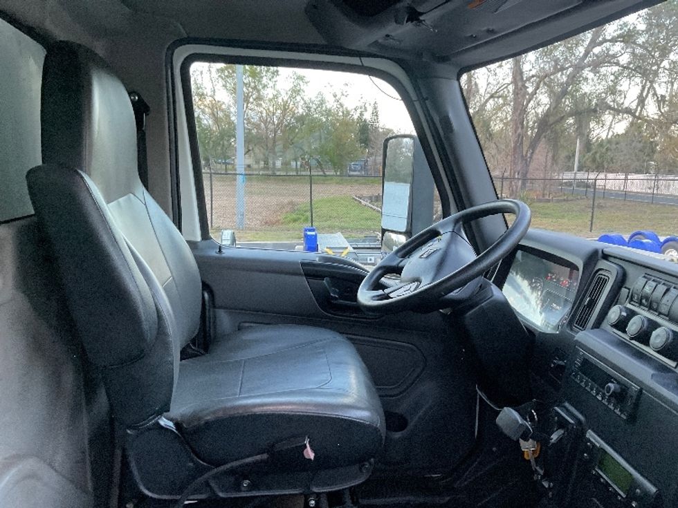 Refrigerated Truck-Light and Medium Duty Trucks-International-2021-MV607-Tampa-FL-294,026\n\t\tmiles-$ 37,500 - Image 21