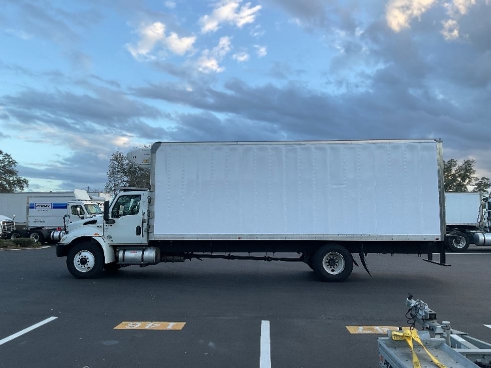 Refrigerated Truck-Light and Medium Duty Trucks-International-2021-MV607-Tampa-FL-294,026\n\t\tmiles-$ 37,500 - Image 4