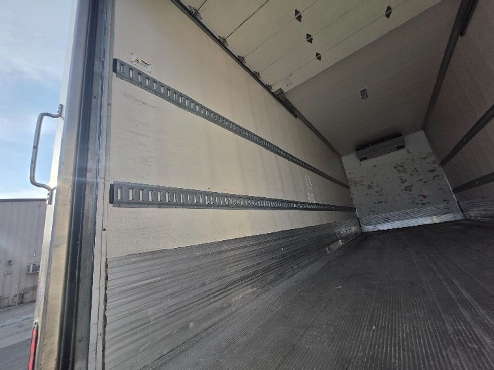 Refrigerated Truck-Light and Medium Duty Trucks-International-2021-MV607-Torrance-CA-106,427\n\t\tmiles-$ 68,250 - Image 11