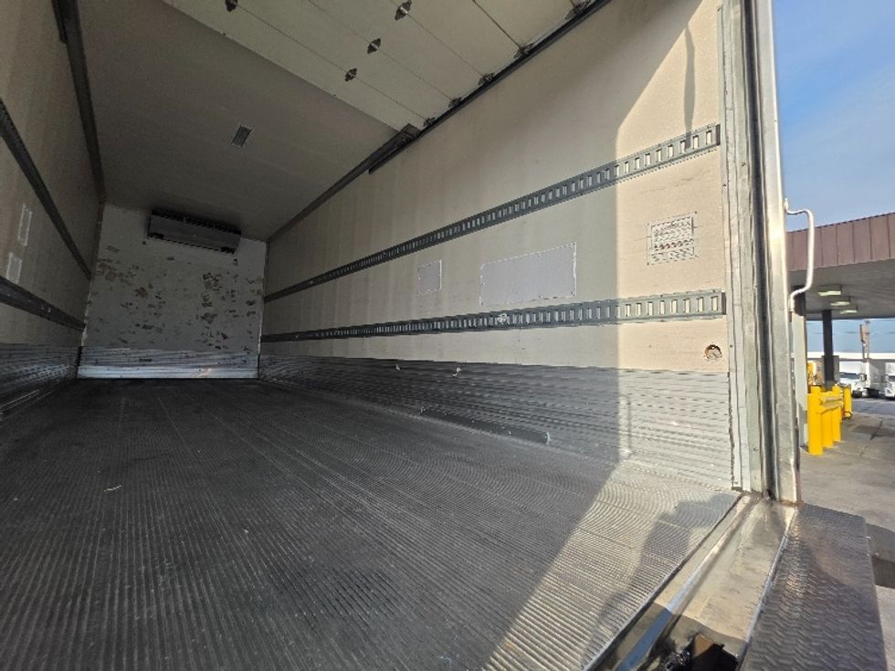 Refrigerated Truck-Light and Medium Duty Trucks-International-2021-MV607-Torrance-CA-106,427\n\t\tmiles-$ 68,250 - Image 12
