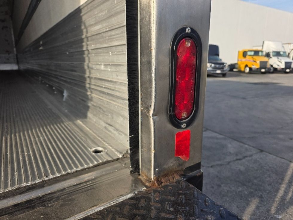 Refrigerated Truck-Light and Medium Duty Trucks-International-2021-MV607-Torrance-CA-106,427\n\t\tmiles-$ 68,250 - Image 28