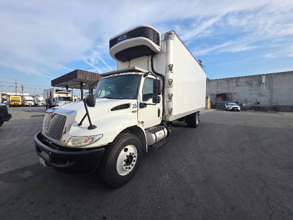 Refrigerated Truck-Light and Medium Duty Trucks-International-2021-MV607-Torrance-CA-106,427\n\t\tmiles-$ 68,250 - Image 3