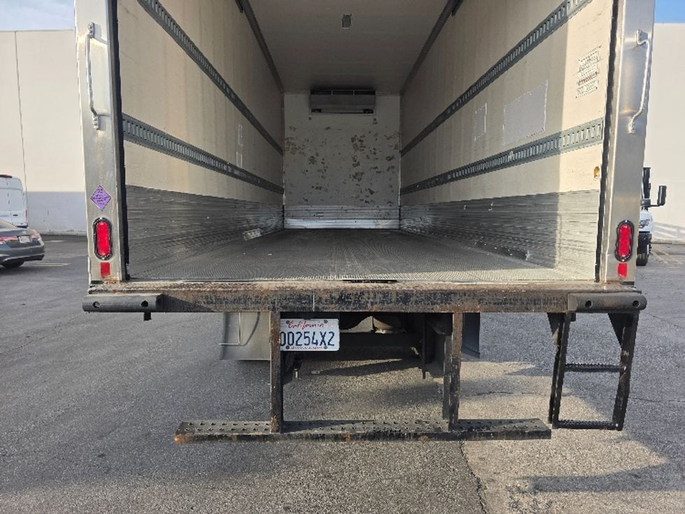 Refrigerated Truck-Light and Medium Duty Trucks-International-2021-MV607-Torrance-CA-106,427\n\t\tmiles-$ 68,250 - Image 9