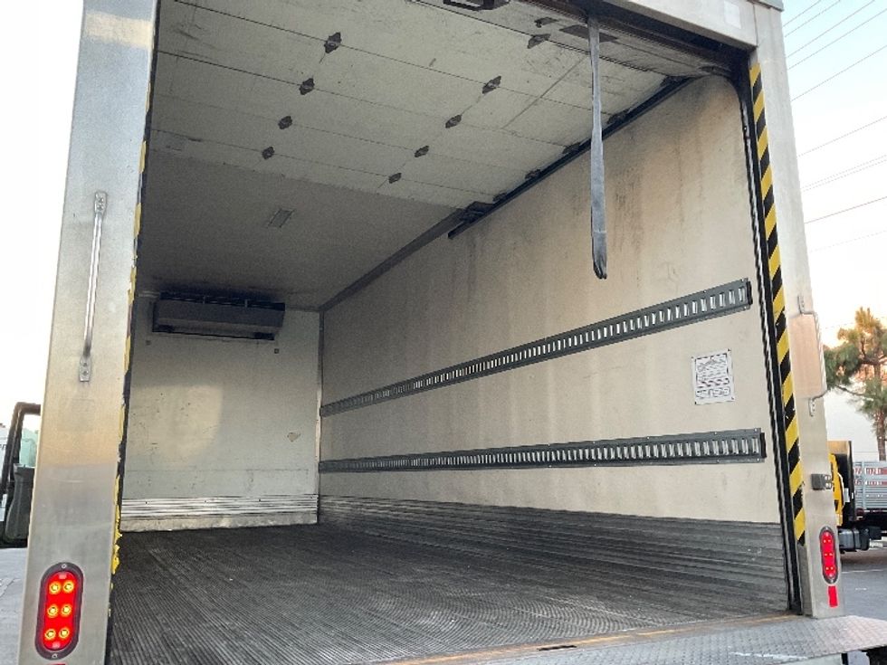 Refrigerated Truck-Light and Medium Duty Trucks-International-2021-MV607-Torrance-CA-129,877\n\t\tmiles-$ 63,500 - Image 12