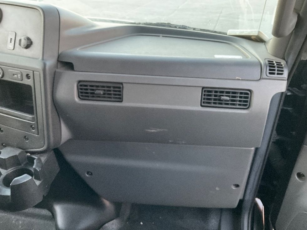 Refrigerated Truck-Light and Medium Duty Trucks-International-2021-MV607-Torrance-CA-129,877\n\t\tmiles-$ 63,500 - Image 21