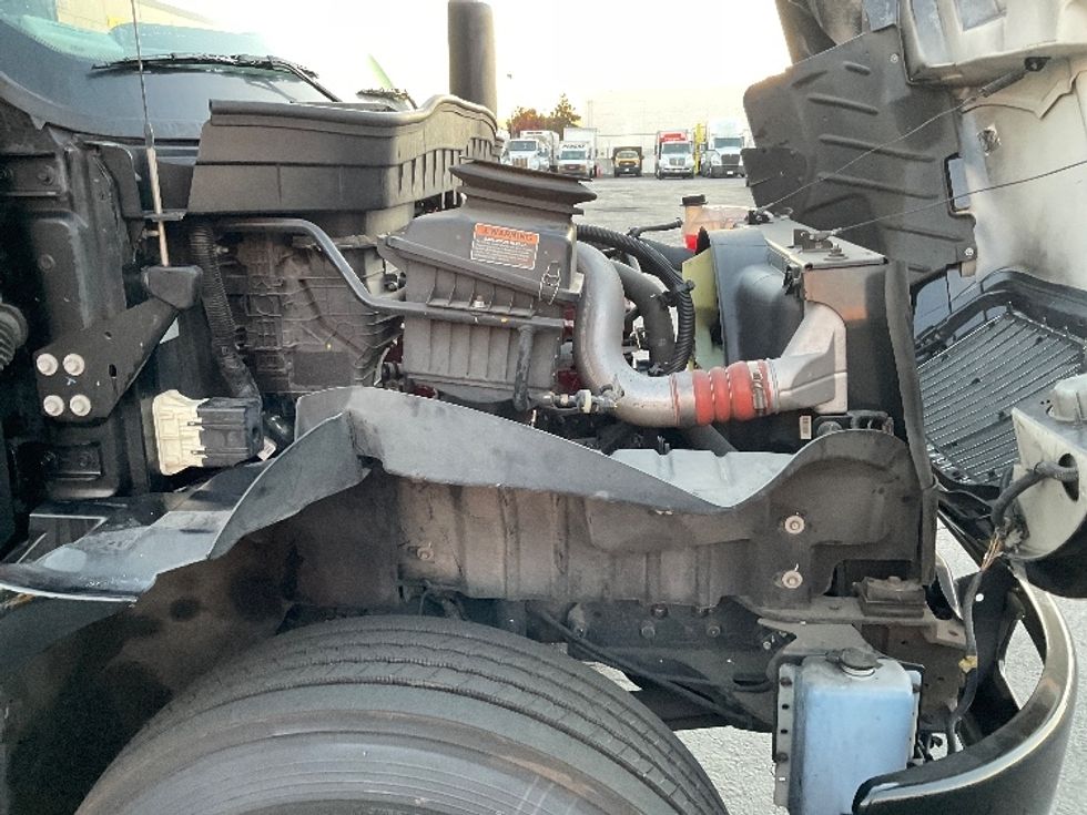 Refrigerated Truck-Light and Medium Duty Trucks-International-2021-MV607-Torrance-CA-129,877\n\t\tmiles-$ 63,500 - Image 23