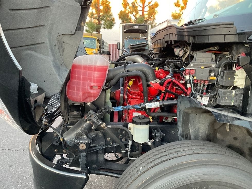 Refrigerated Truck-Light and Medium Duty Trucks-International-2021-MV607-Torrance-CA-129,877\n\t\tmiles-$ 63,500 - Image 24