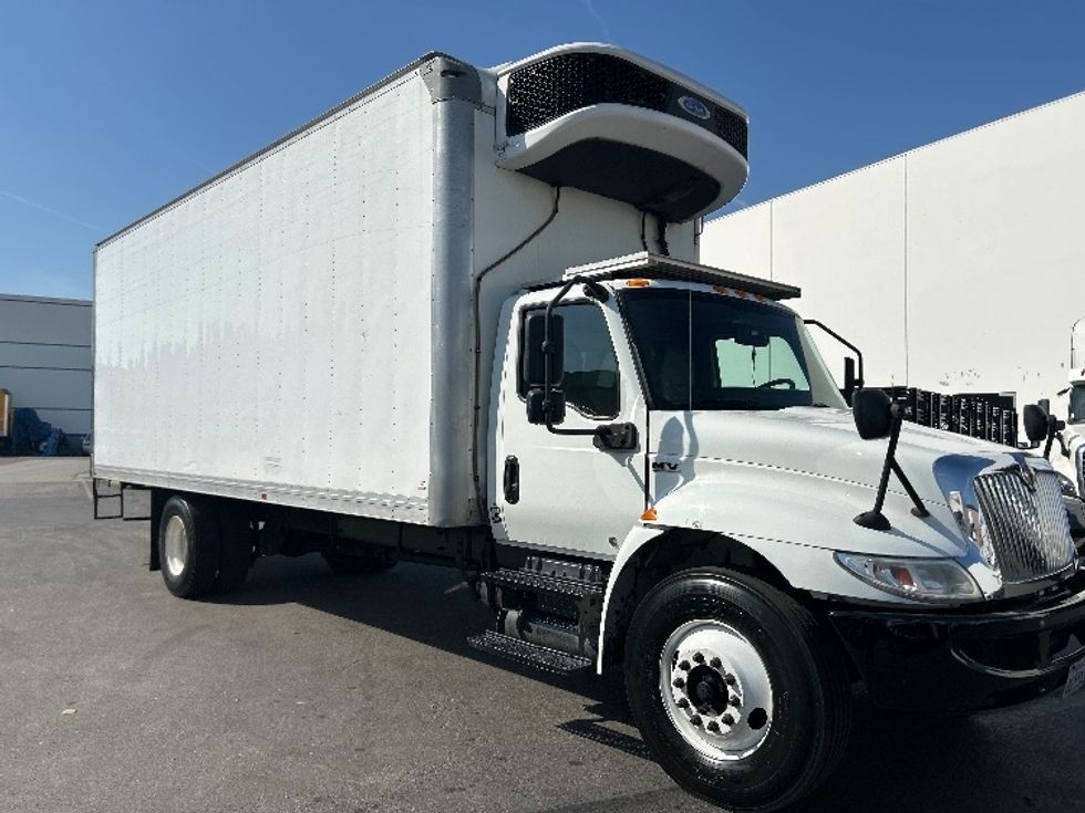 Refrigerated Truck-Light and Medium Duty Trucks-International-2021-MV607-Torrance-CA-83,112\n\t\tmiles-$ 70,750 - Image 3