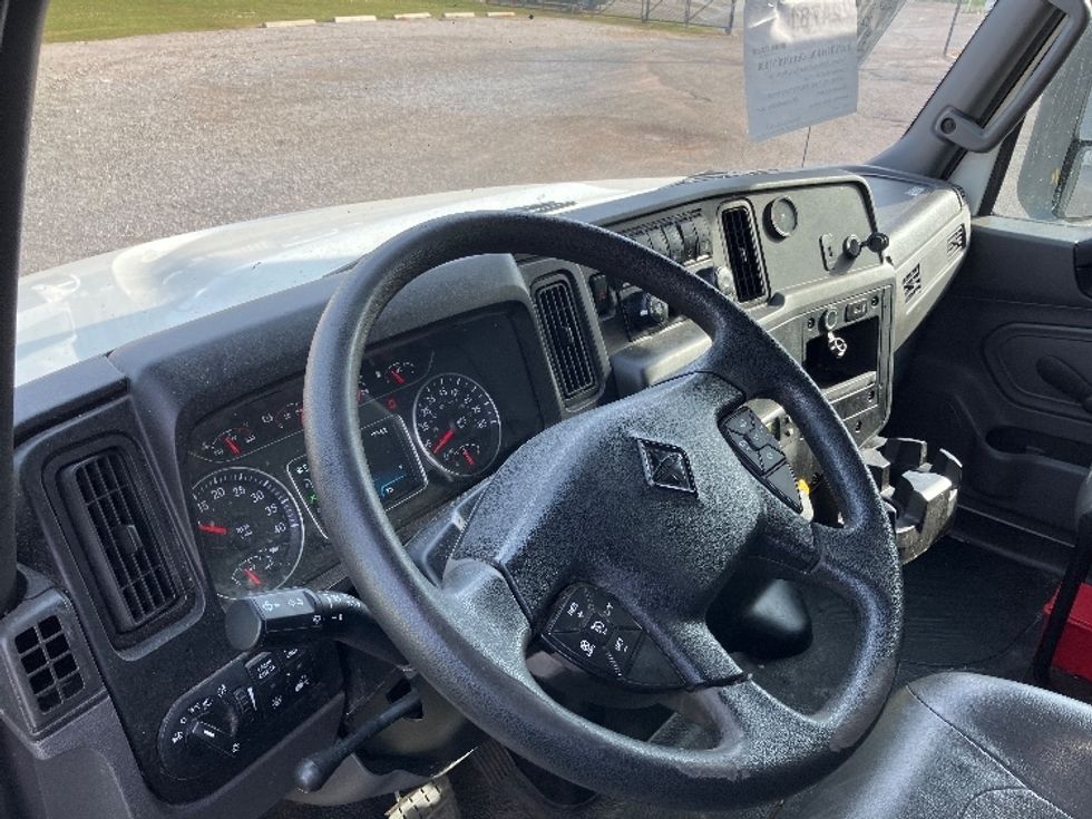 Refrigerated Truck-Light and Medium Duty Trucks-International-2021-MV607-Tuscaloosa-AL-150,414\n\t\tmiles-$ 59,750 - Image 17