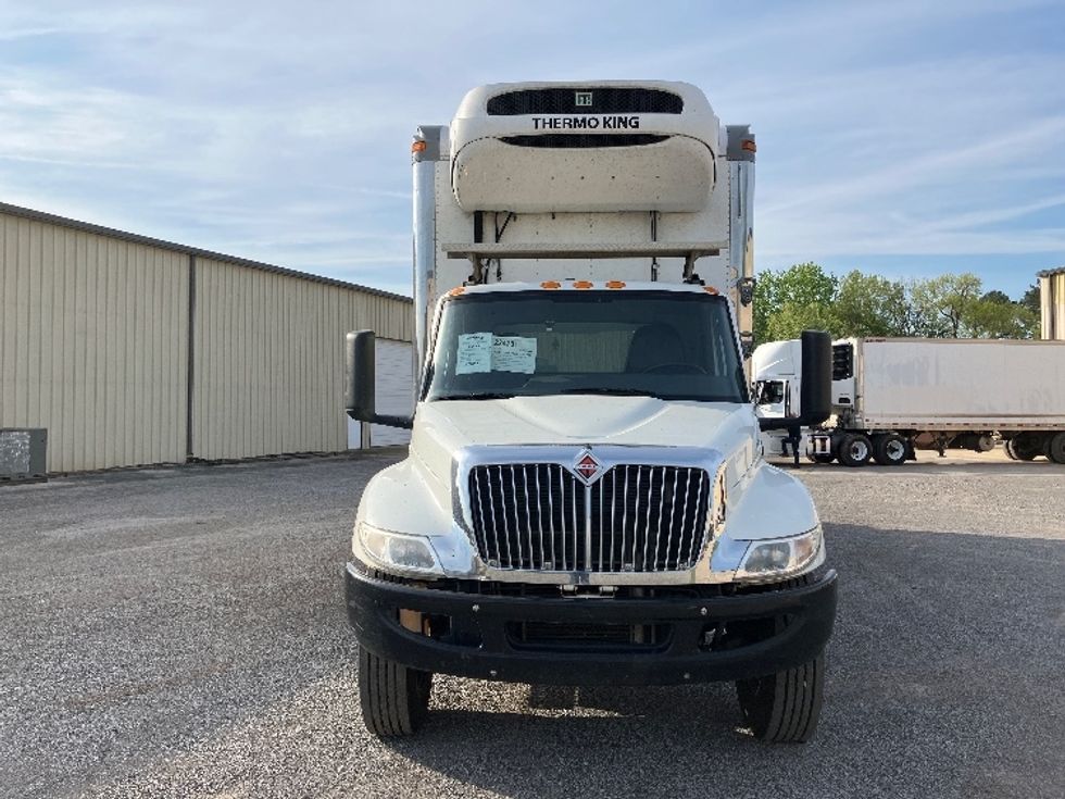 Refrigerated Truck-Light and Medium Duty Trucks-International-2021-MV607-Tuscaloosa-AL-150,414\n\t\tmiles-$ 59,750 - Image 2