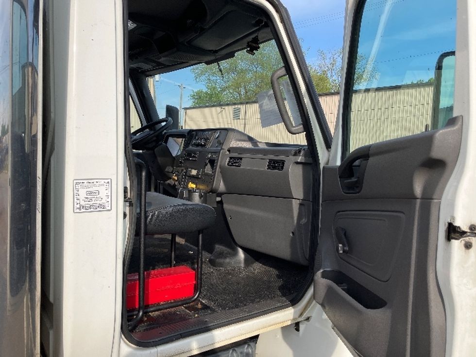 Refrigerated Truck-Light and Medium Duty Trucks-International-2021-MV607-Tuscaloosa-AL-150,414\n\t\tmiles-$ 59,750 - Image 20