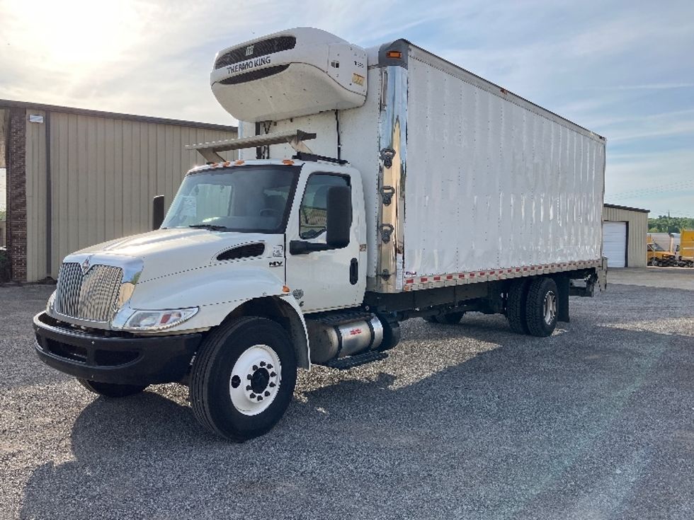 Refrigerated Truck-Light and Medium Duty Trucks-International-2021-MV607-Tuscaloosa-AL-150,414\n\t\tmiles-$ 59,750 - Image 3