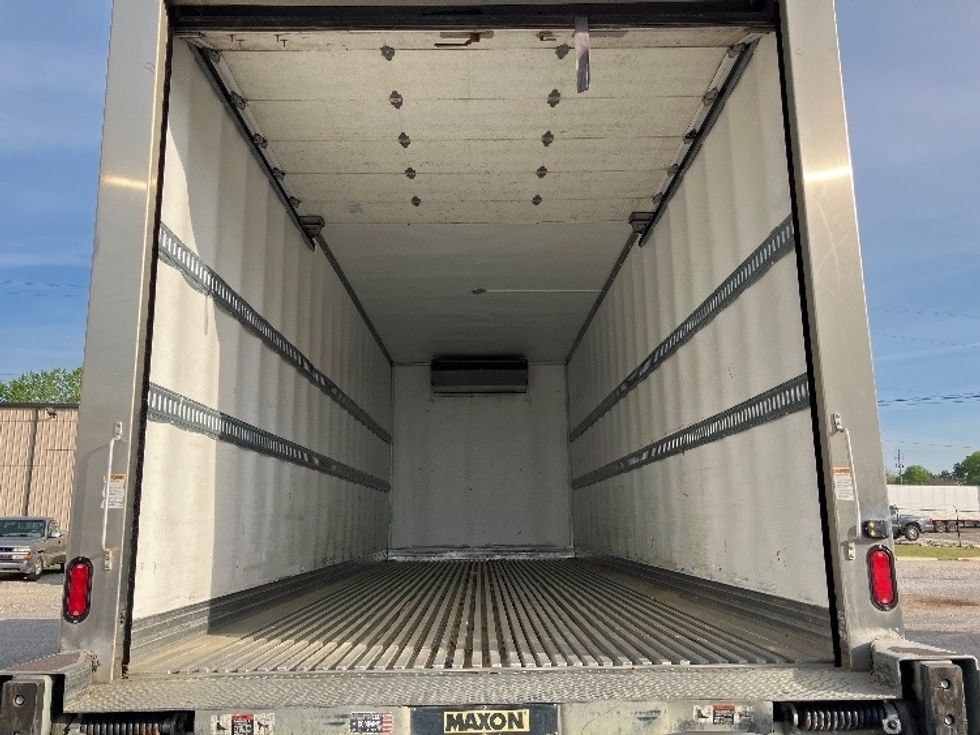 Refrigerated Truck-Light and Medium Duty Trucks-International-2021-MV607-Tuscaloosa-AL-150,414\n\t\tmiles-$ 59,750 - Image 9