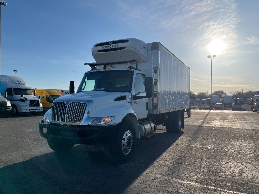Refrigerated Truck-Light and Medium Duty Trucks-International-2021-MV607-Warren-MI-109,320\n\t\tmiles-$ 65,250 - Image 3