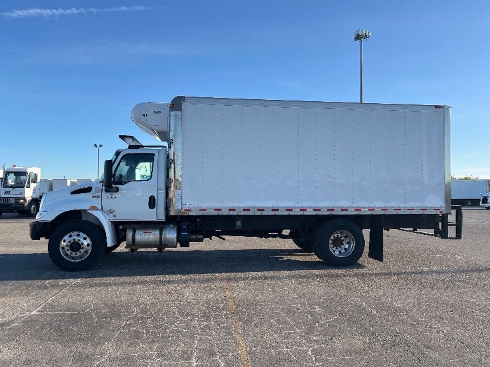 Refrigerated Truck-Light and Medium Duty Trucks-International-2021-MV607-Warren-MI-109,320\n\t\tmiles-$ 65,250 - Image 4