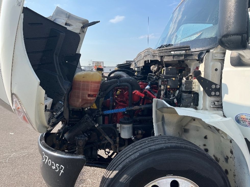 Refrigerated Truck-Light and Medium Duty Trucks-International-2021-MV607-Wixom-MI-153,909\n\t\tmiles-$ 56,750 - Image 23